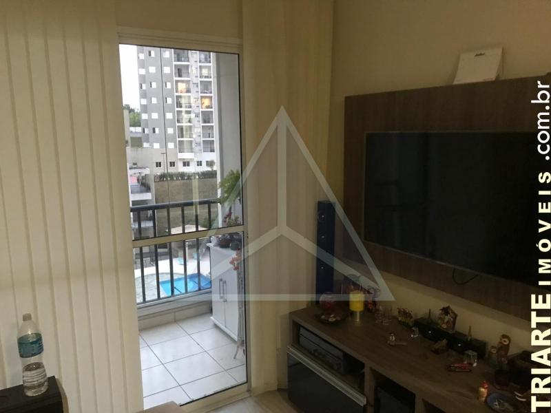 Apartamento à venda com 3 quartos, 65m² - Foto 2