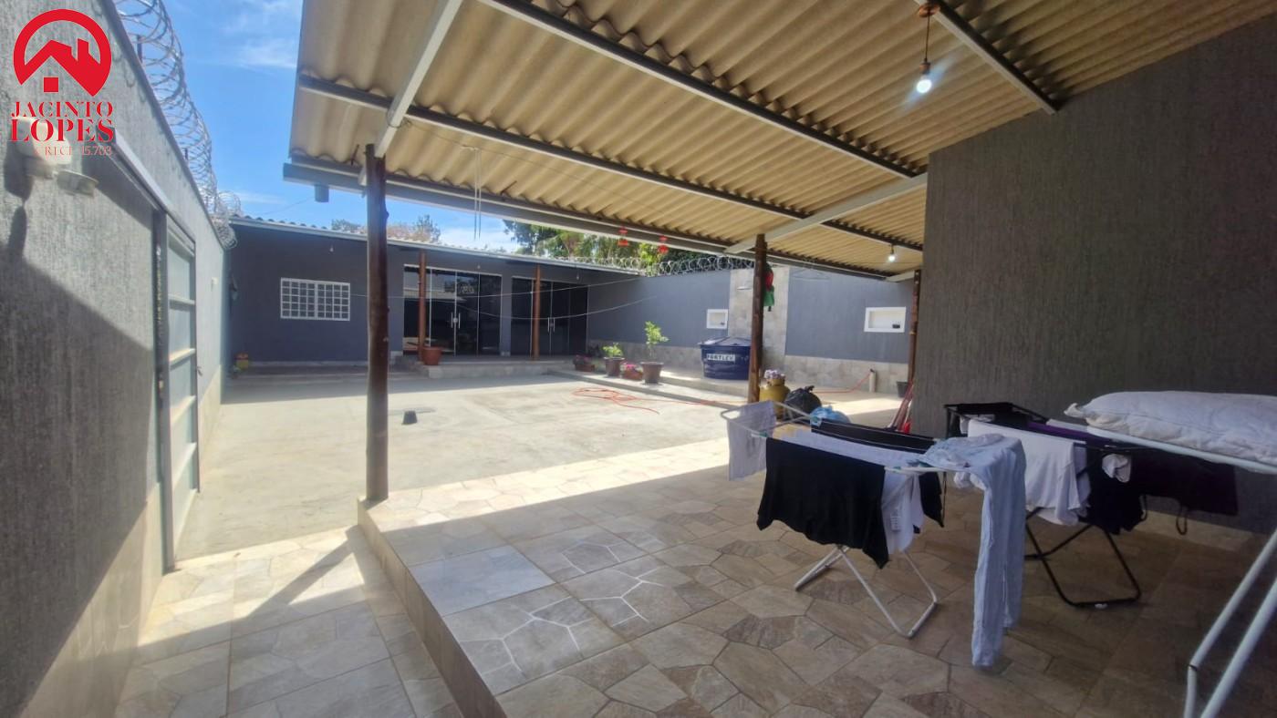 Casa de Condomínio à venda com 3 quartos, 250m² - Foto 33