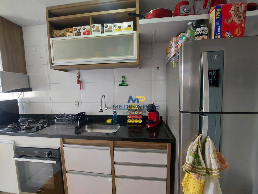 Apartamento à venda com 2 quartos, 60m² - Foto 5