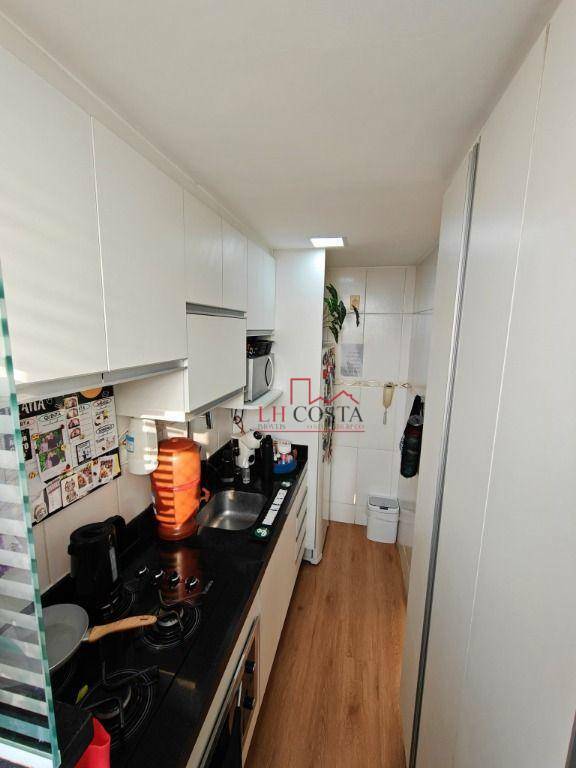 Apartamento à venda com 2 quartos, 60m² - Foto 16