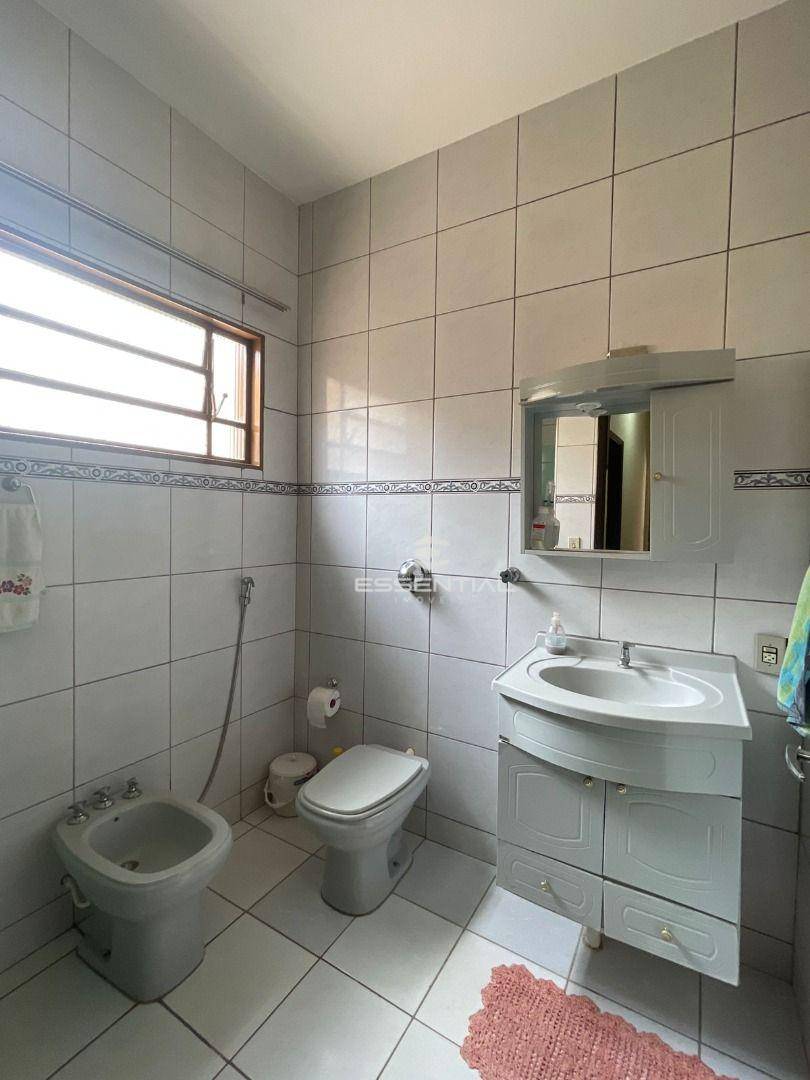 Casa à venda com 3 quartos, 165m² - Foto 19