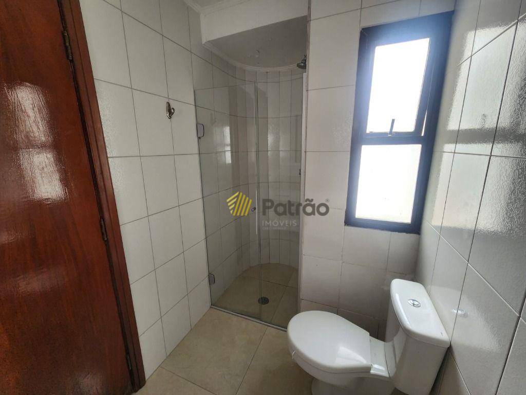 Apartamento à venda com 4 quartos, 207m² - Foto 18