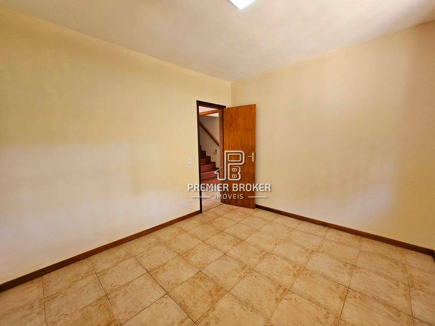 Casa de Condomínio à venda com 3 quartos, 240m² - Foto 21