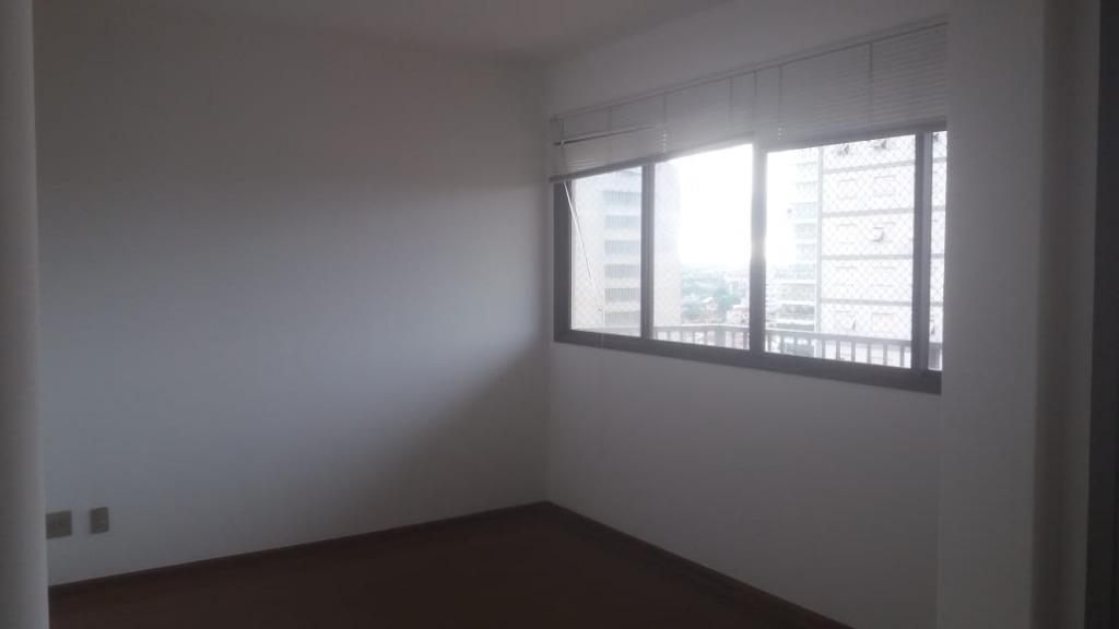 Apartamento para alugar com 4 quartos, 320m² - Foto 12