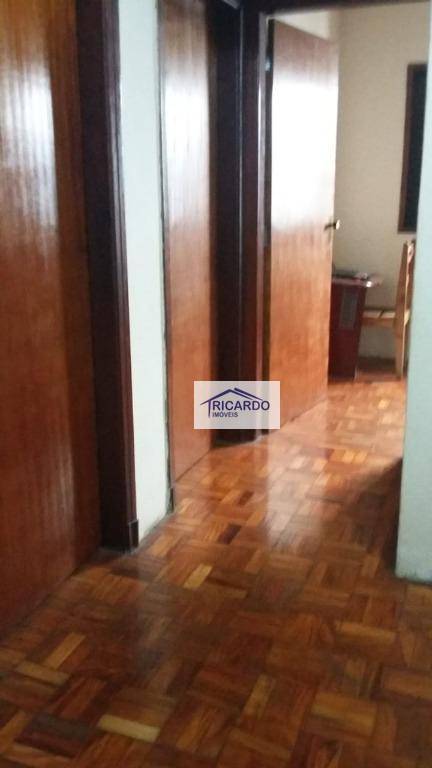 Sobrado à venda com 3 quartos, 200m² - Foto 15