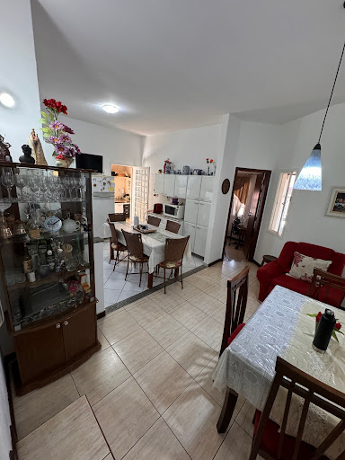 Casa à venda com 3 quartos, 204m² - Foto 4