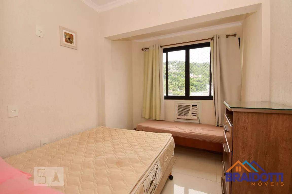 Apartamento à venda com 3 quartos, 148m² - Foto 11