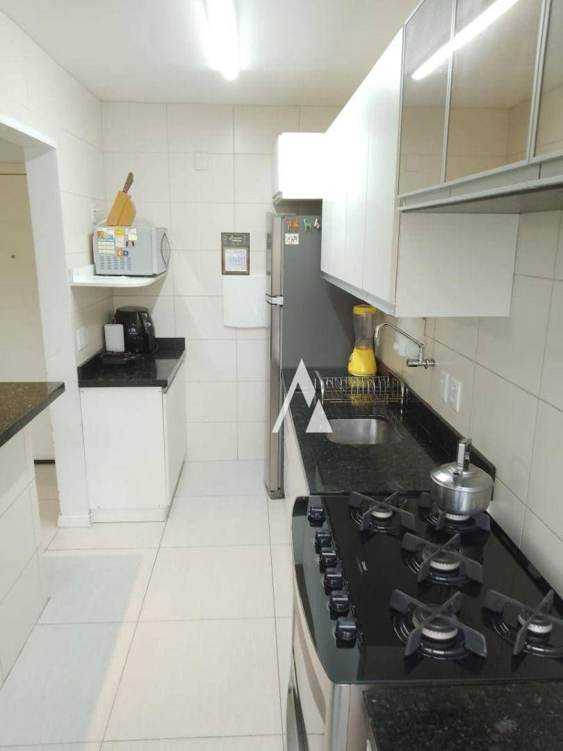 Apartamento à venda com 3 quartos, 63m² - Foto 8