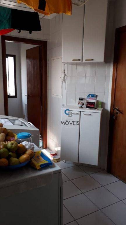 Apartamento à venda com 3 quartos, 120m² - Foto 8