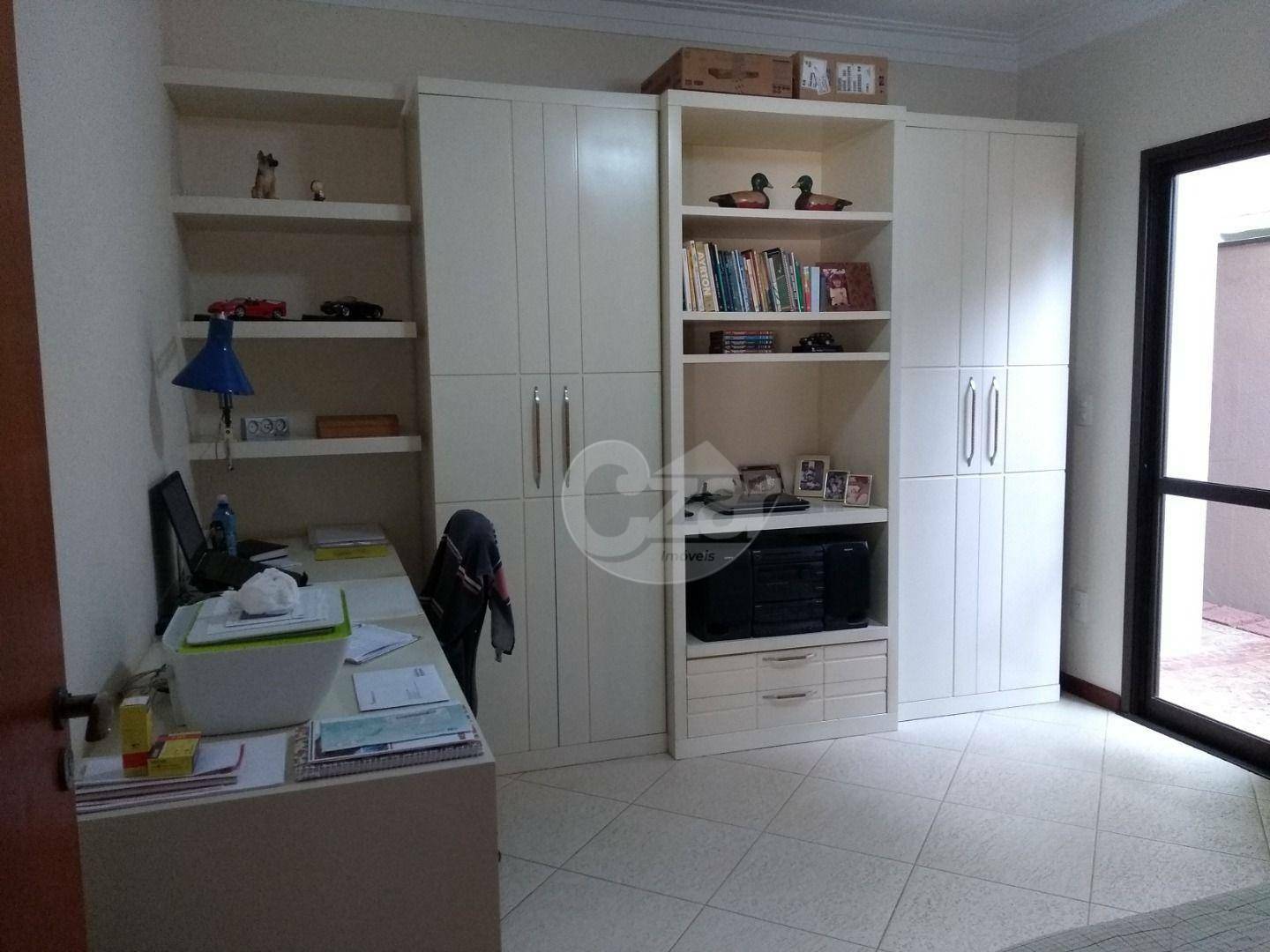 Casa à venda com 3 quartos, 208m² - Foto 19