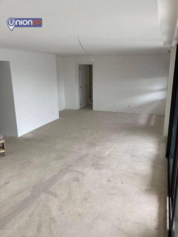 Apartamento à venda com 3 quartos, 195m² - Foto 4