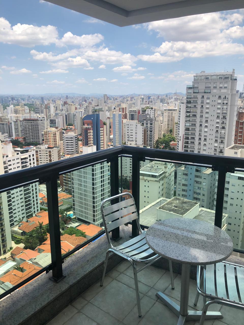 Apartamento à venda com 2 quartos, 60m² - Foto 1