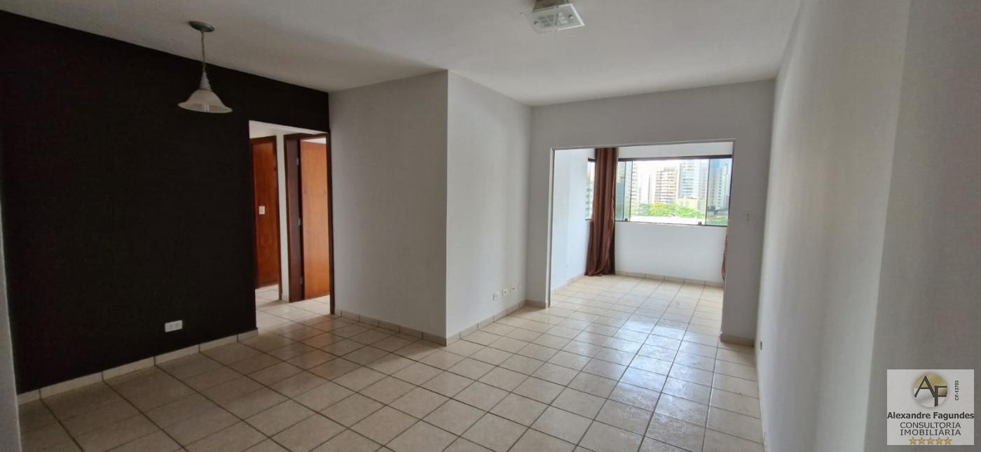 Apartamento à venda com 3 quartos, 120m² - Foto 2