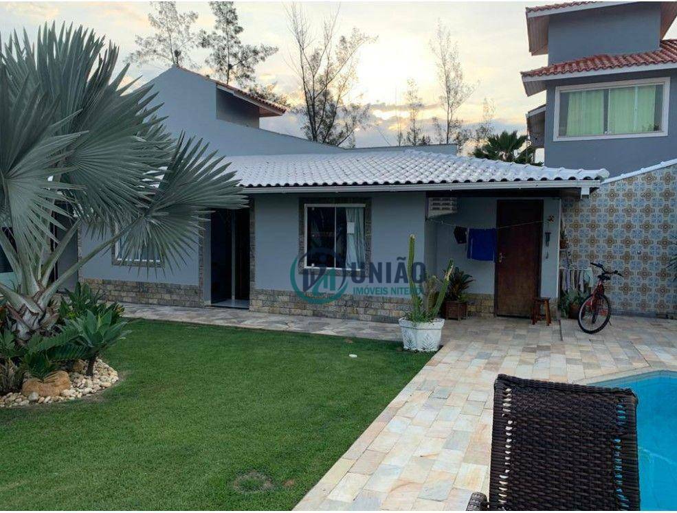 Casa de Condomínio à venda com 6 quartos, 330m² - Foto 12