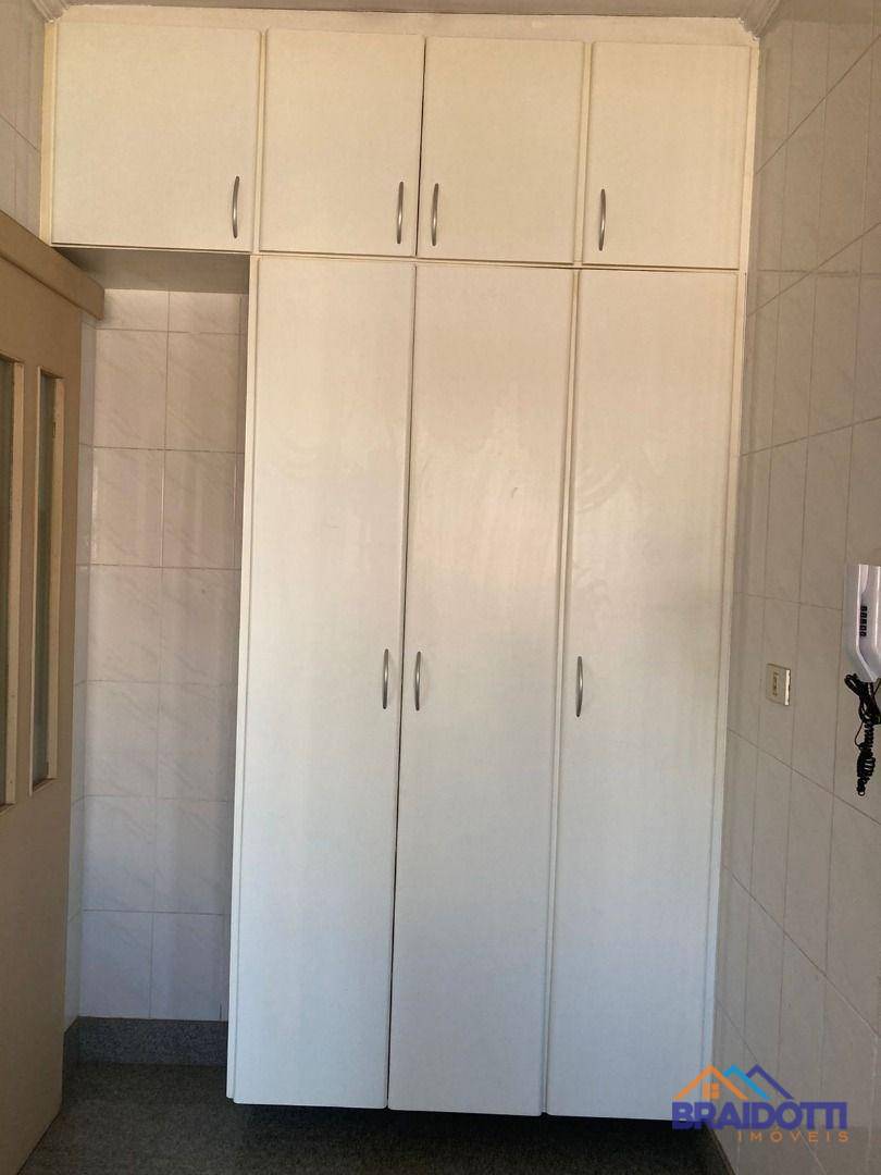 Apartamento à venda com 2 quartos, 85m² - Foto 10