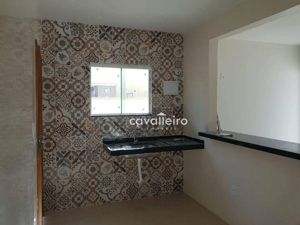 Casa à venda com 2 quartos, 70m² - Foto 8