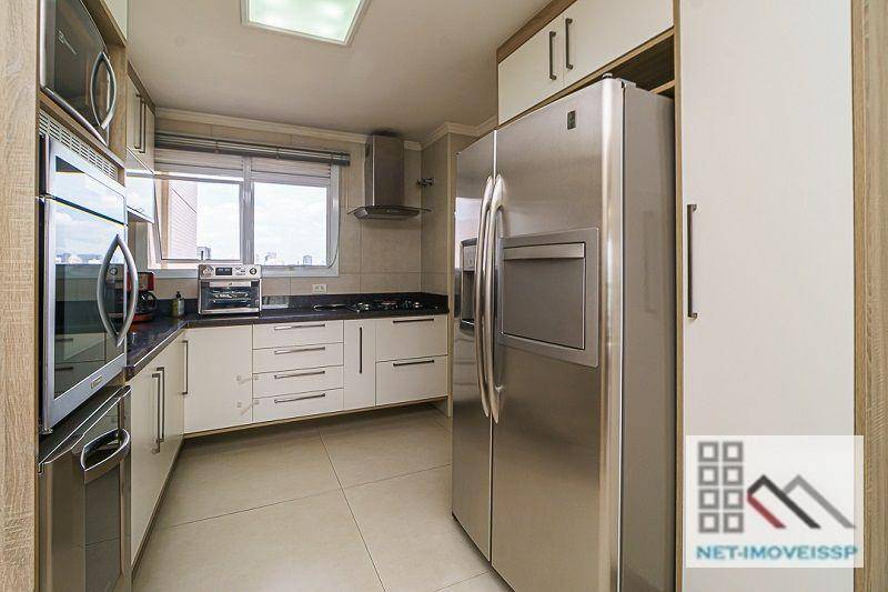 Apartamento à venda com 3 quartos, 210m² - Foto 27