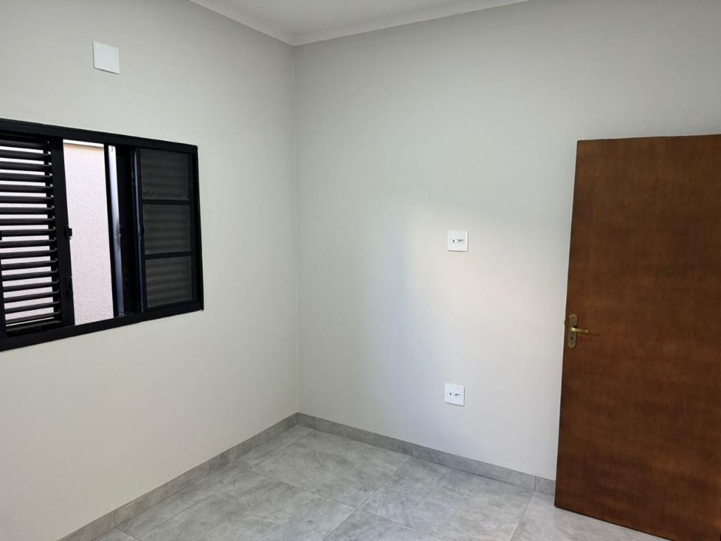 Casa à venda com 3 quartos, 95m² - Foto 8