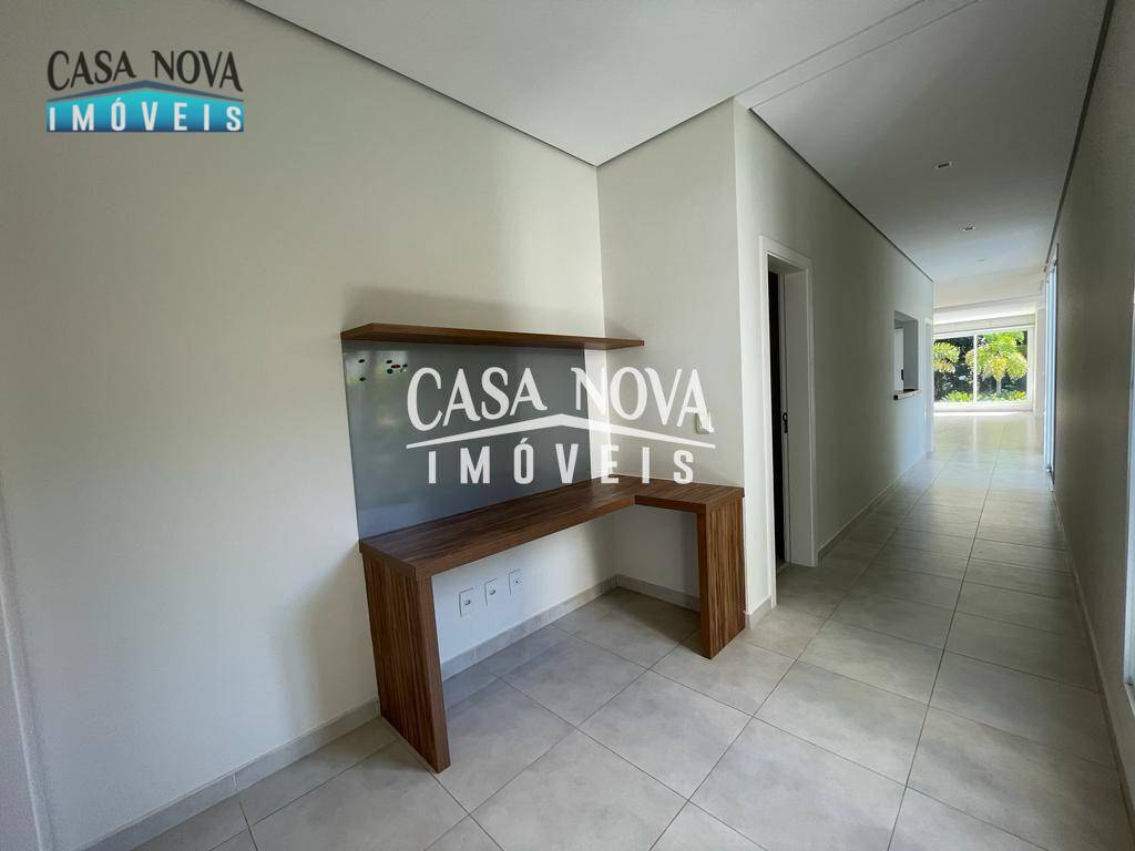 Casa de Condomínio para alugar com 3 quartos, 277m² - Foto 10