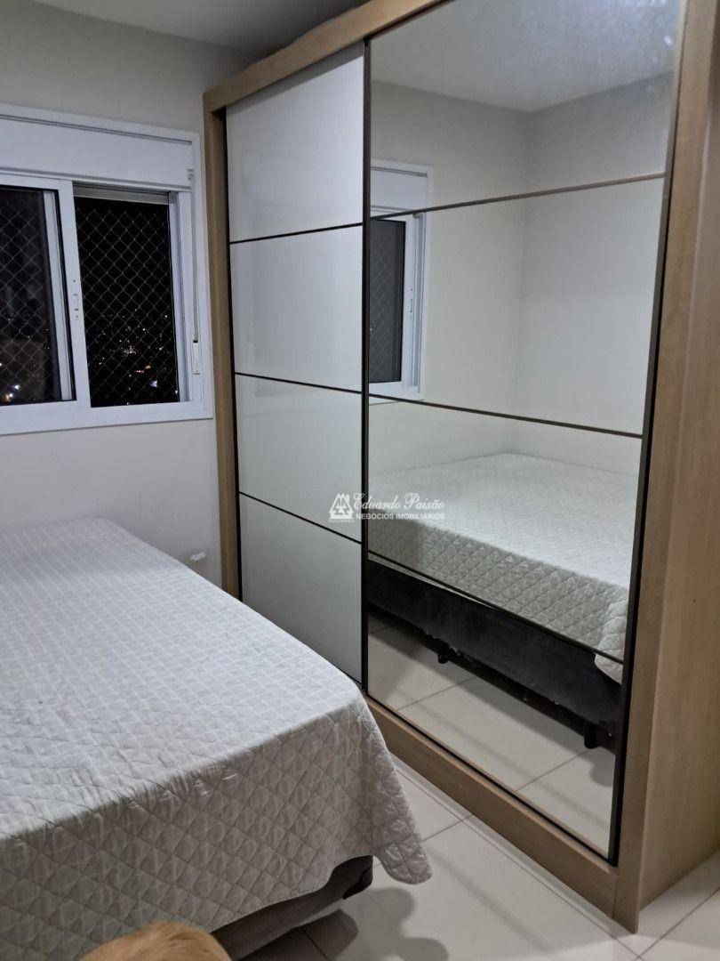 Apartamento para alugar com 2 quartos, 66m² - Foto 5