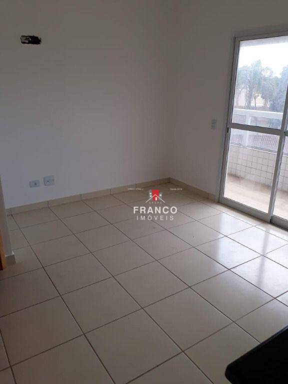 Apartamento à venda com 2 quartos, 65m² - Foto 7