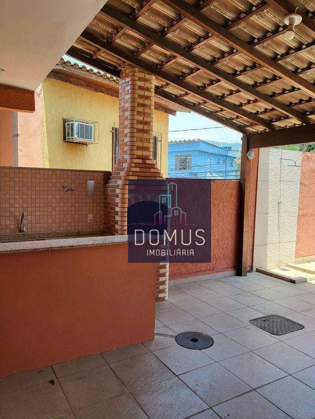 Casa à venda com 3 quartos, 260m² - Foto 14