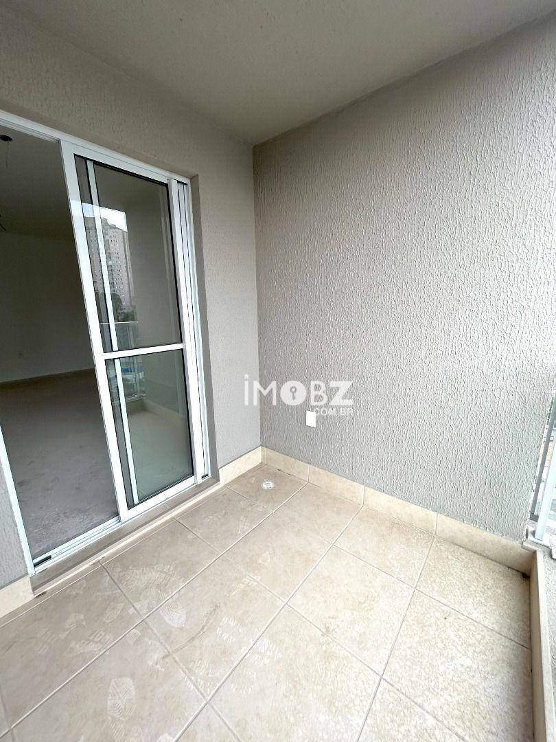 Apartamento à venda com 2 quartos, 55m² - Foto 4