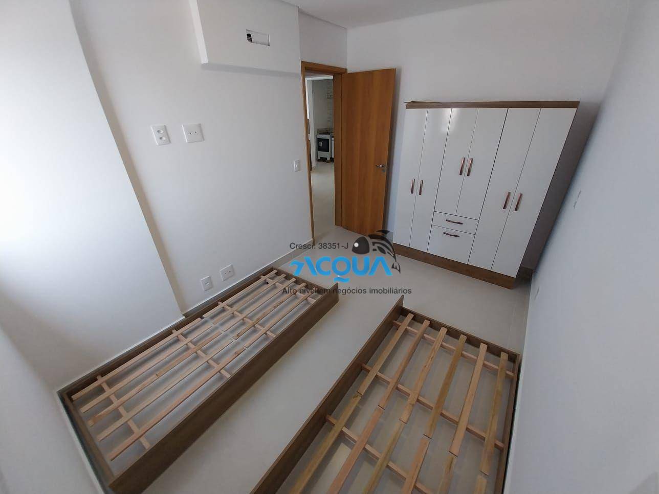 Apartamento à venda com 2 quartos, 67m² - Foto 6
