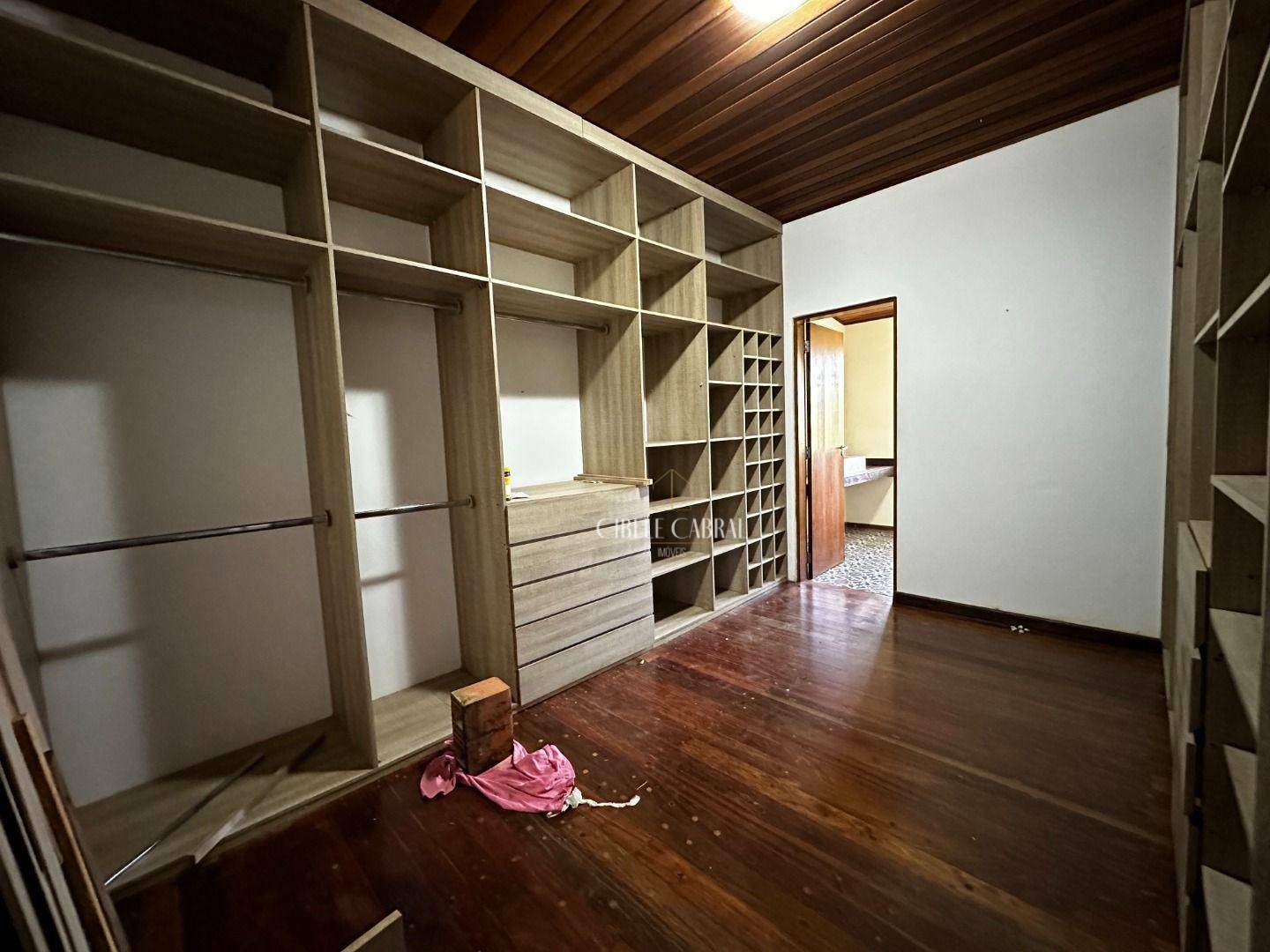 Chácara à venda e aluguel com 3 quartos, 250m² - Foto 9