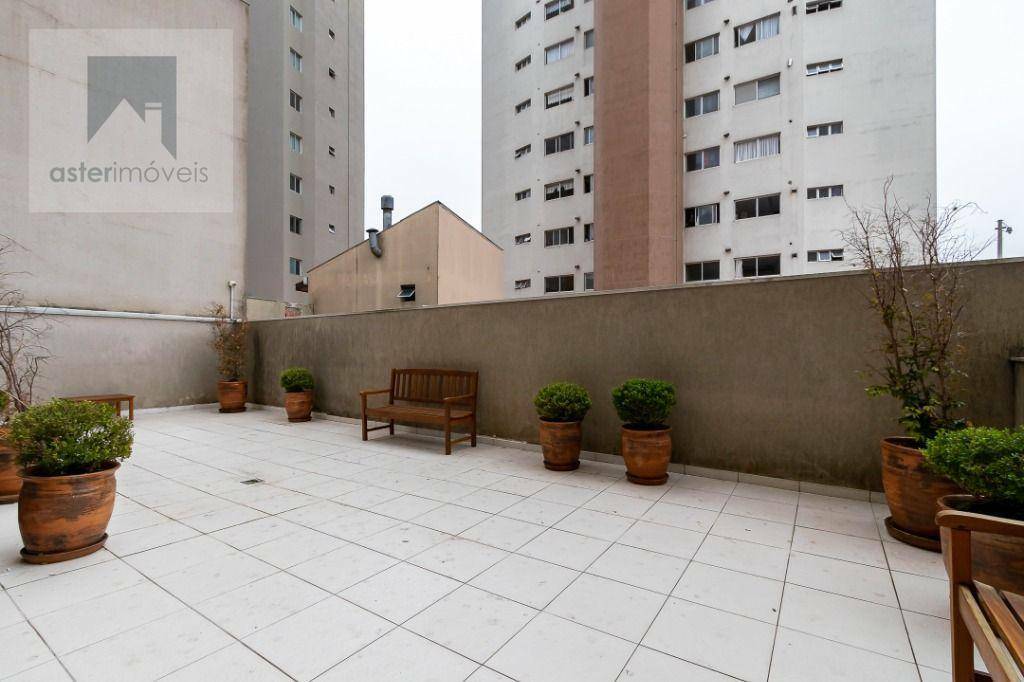 Apartamento para alugar com 1 quarto, 26m² - Foto 32