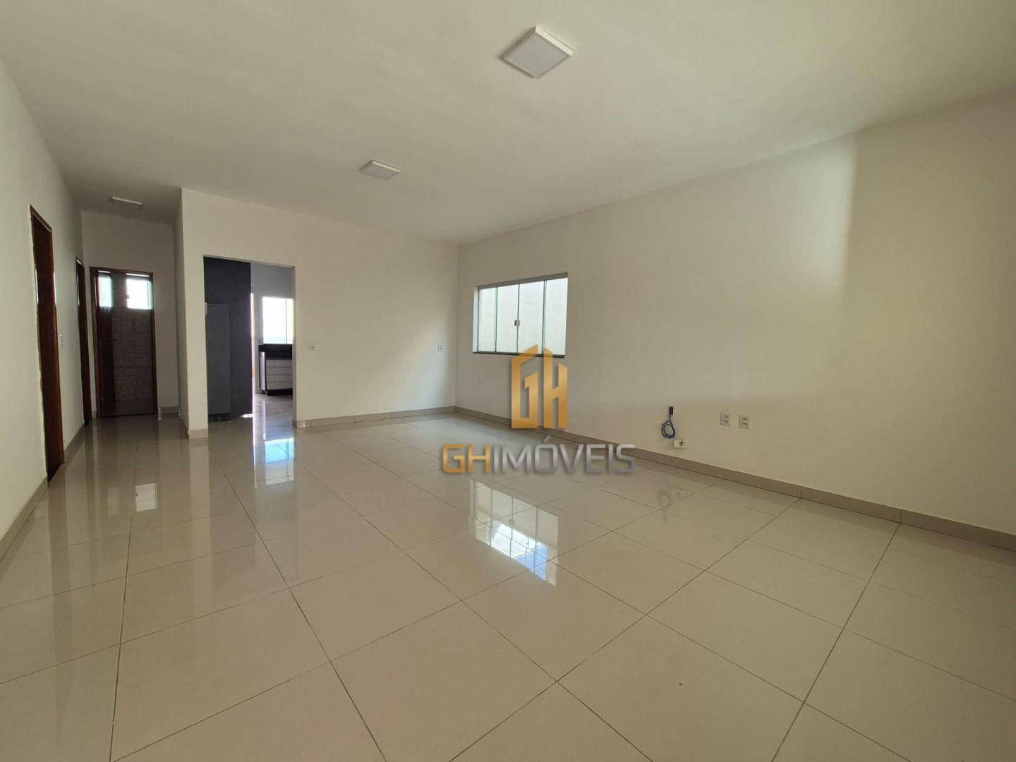 Casa à venda com 3 quartos, 200m² - Foto 5