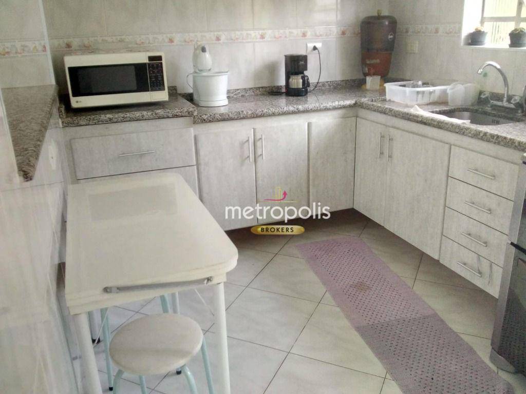 Sobrado à venda com 2 quartos, 120m² - Foto 2