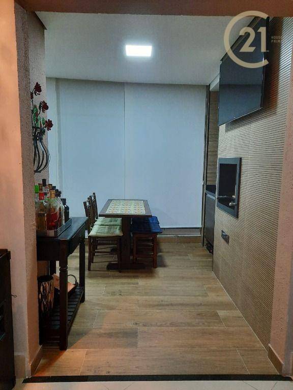 Apartamento à venda com 3 quartos, 105m² - Foto 4