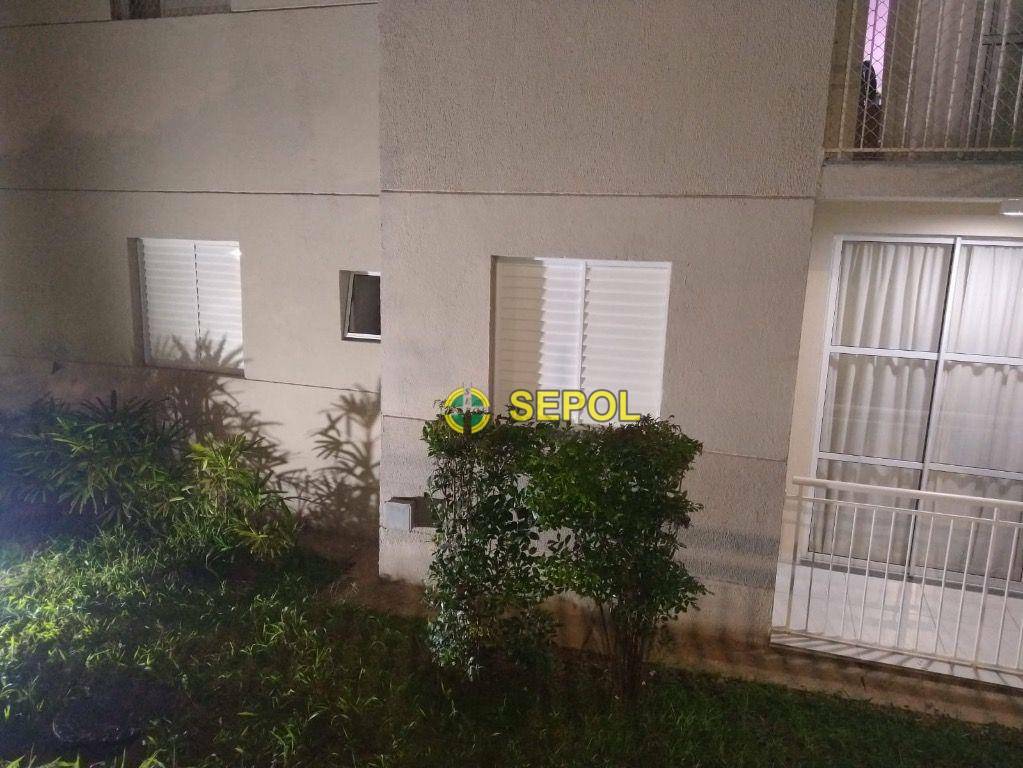 Apartamento à venda com 2 quartos, 52m² - Foto 13