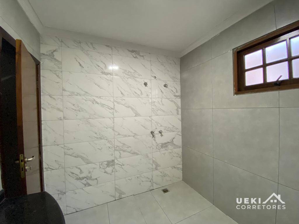 Casa à venda e aluguel com 5 quartos, 220m² - Foto 8