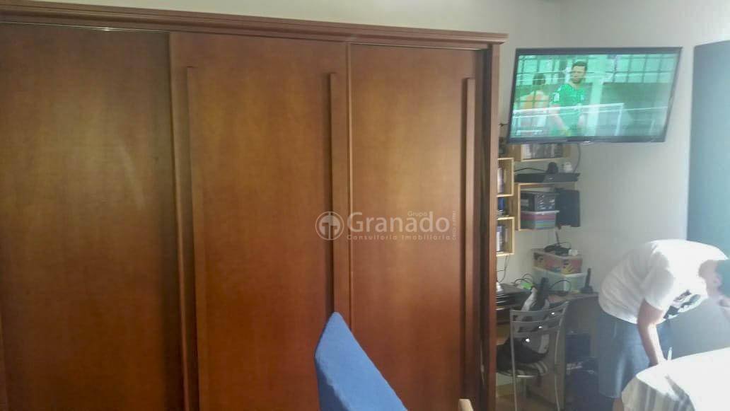 Sobrado à venda com 2 quartos, 234m² - Foto 14