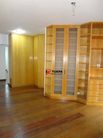 Apartamento à venda com 4 quartos, 211m² - Foto 17