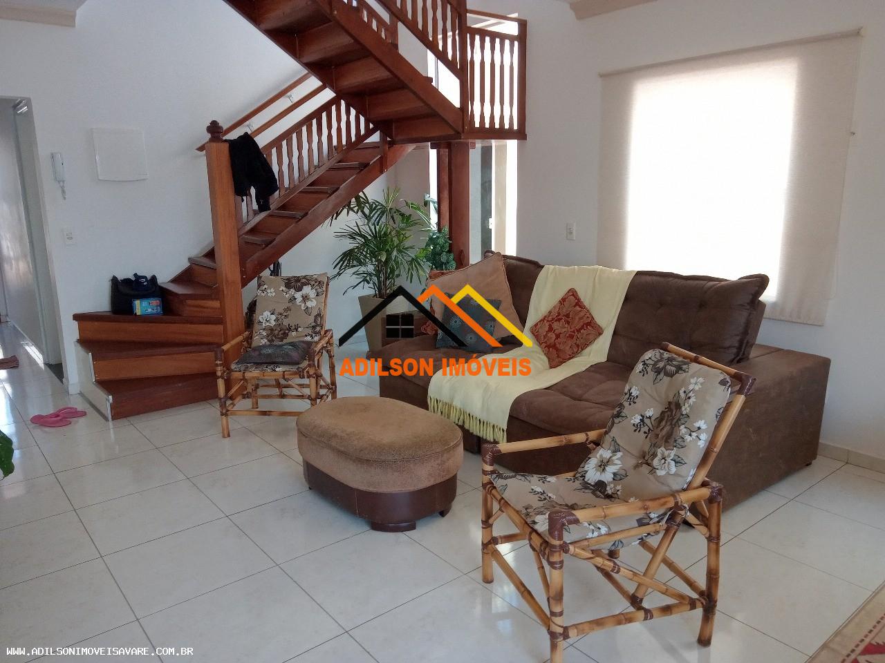 Casa à venda com 5 quartos, 265m² - Foto 10