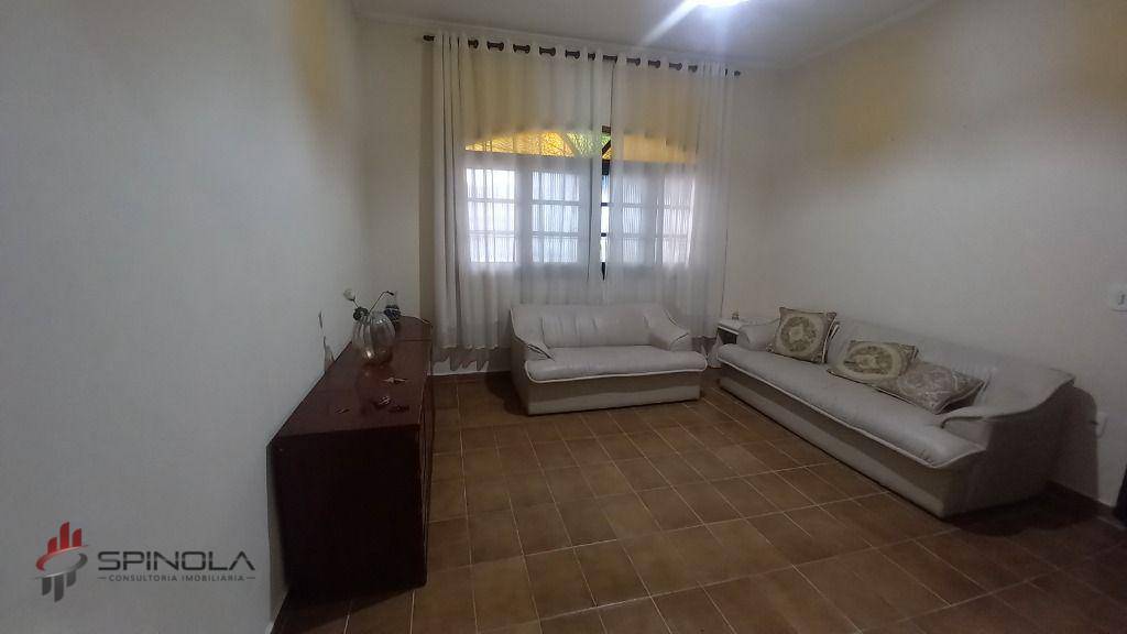 Casa à venda com 2 quartos, 110m² - Foto 5