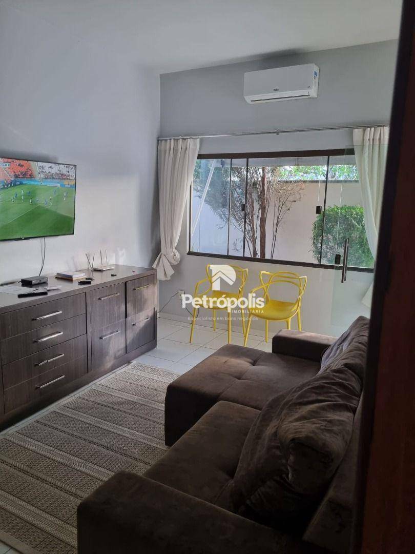 Casa à venda com 3 quartos, 125m² - Foto 2