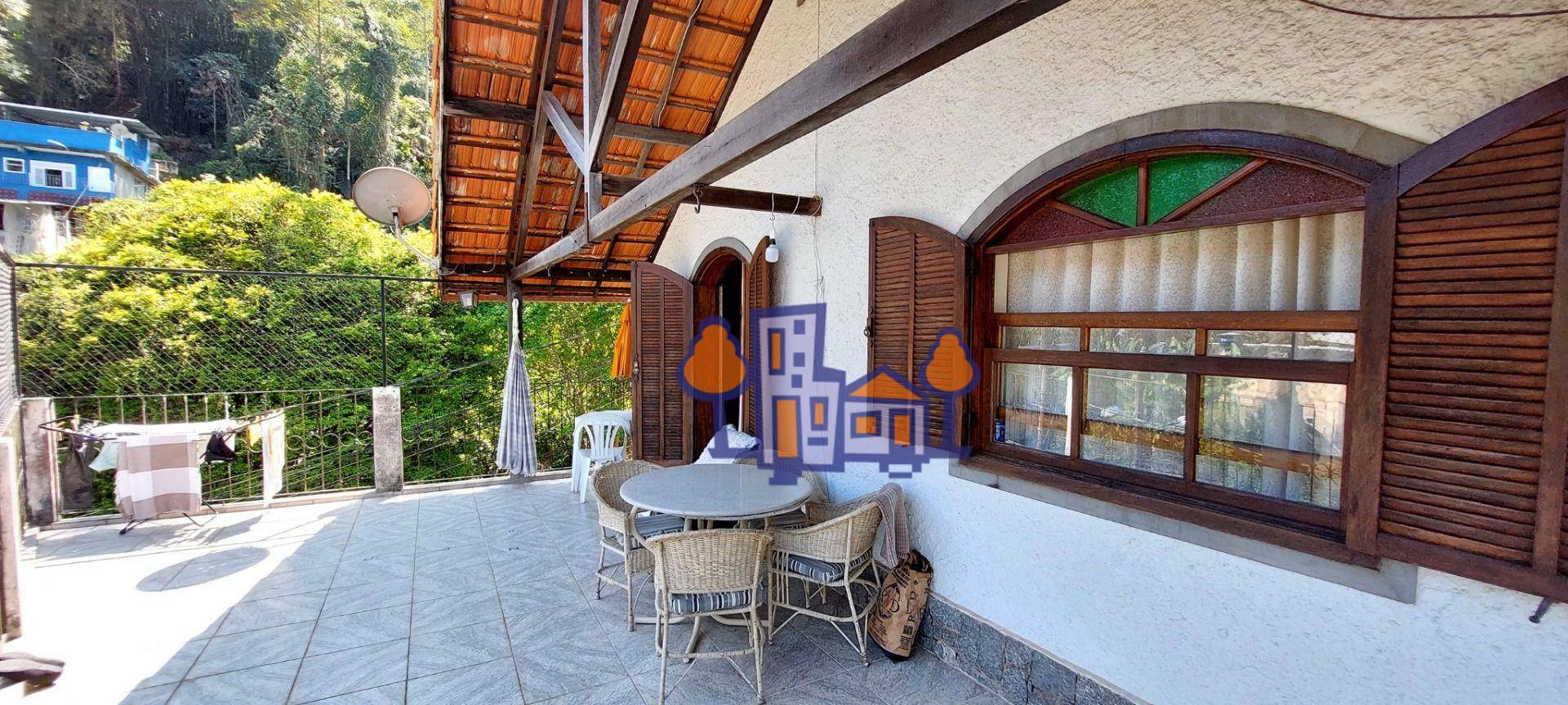 Casa à venda com 3 quartos, 152m² - Foto 4