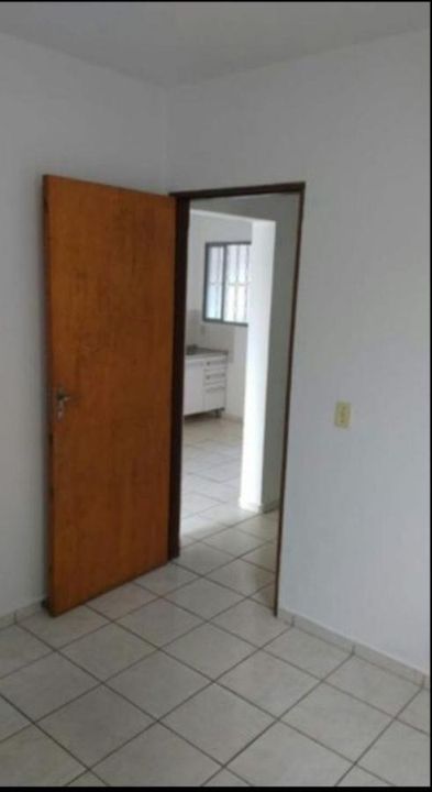 Casa à venda com 5 quartos, 150m² - Foto 5