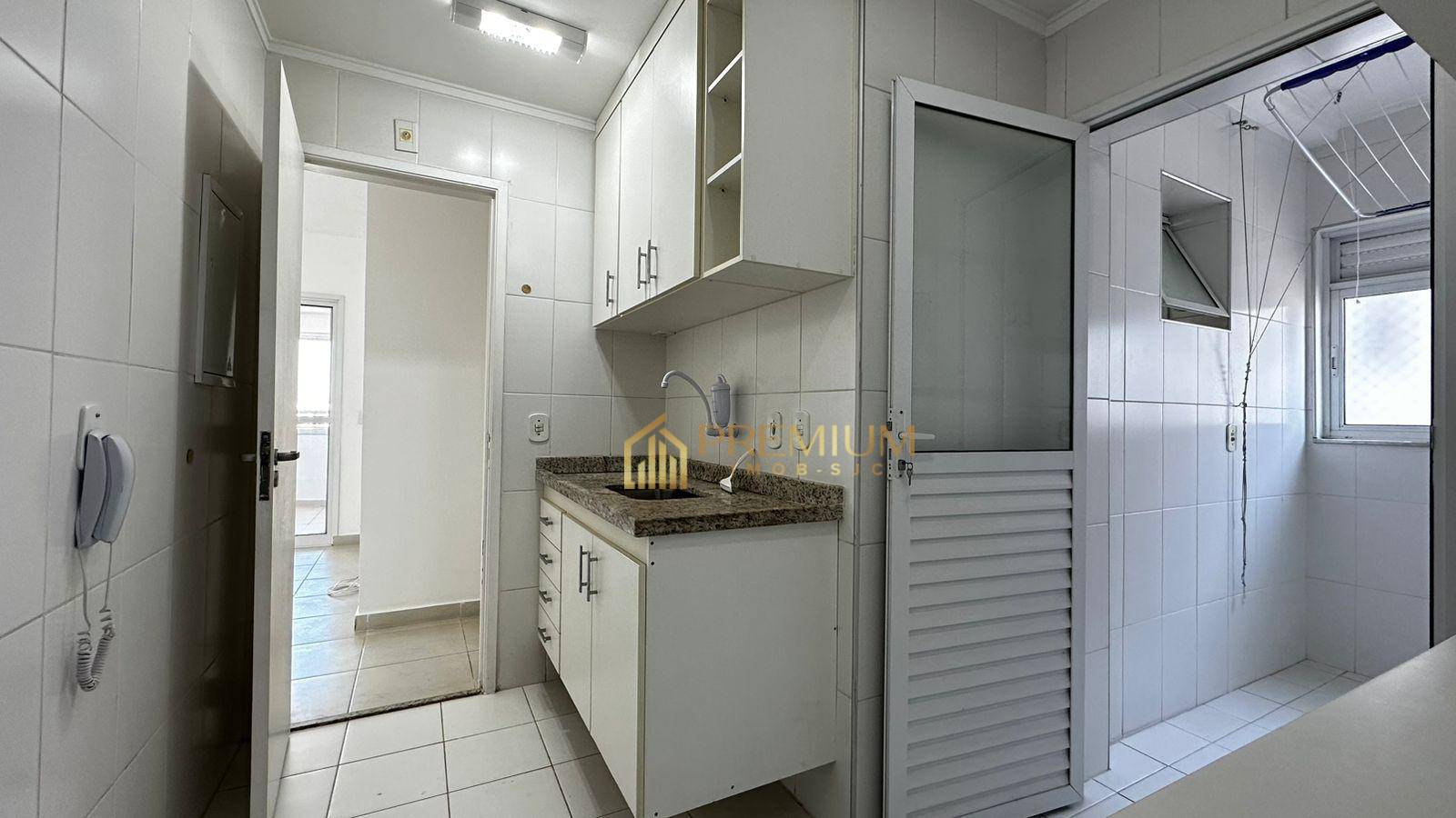 Apartamento à venda com 2 quartos, 68m² - Foto 9