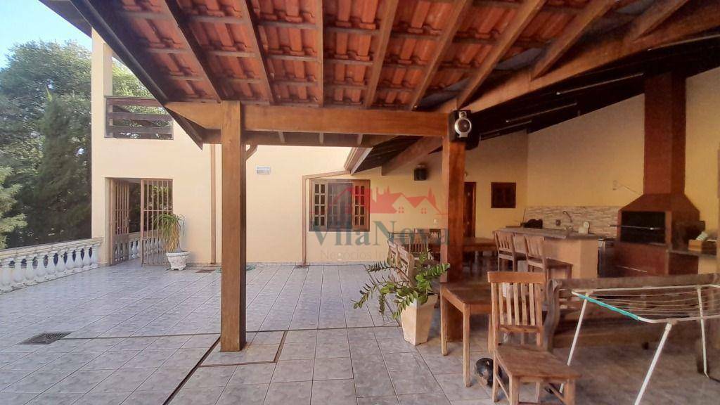 Casa à venda com 3 quartos, 338m² - Foto 64