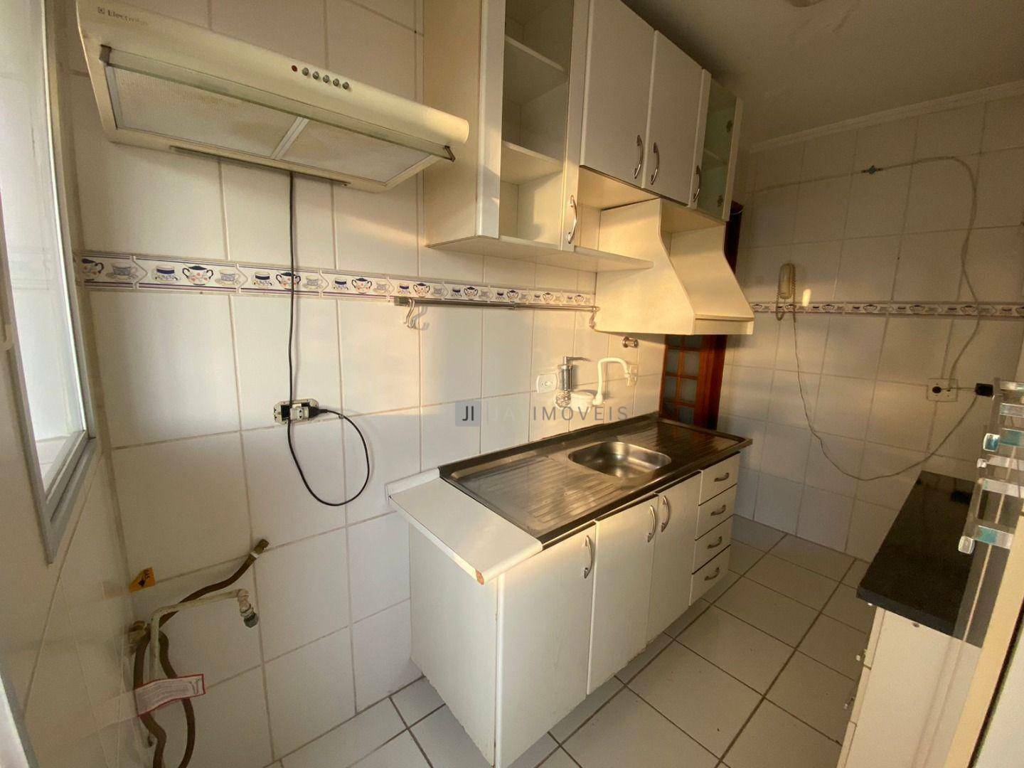 Apartamento à venda com 2 quartos, 60m² - Foto 6