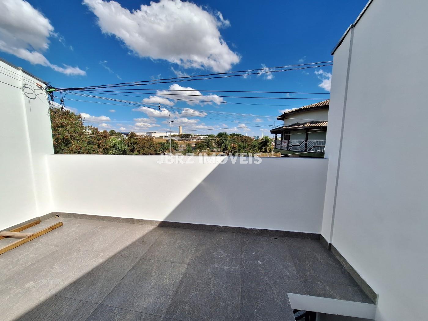 Casa para alugar com 3 quartos, 106m² - Foto 2