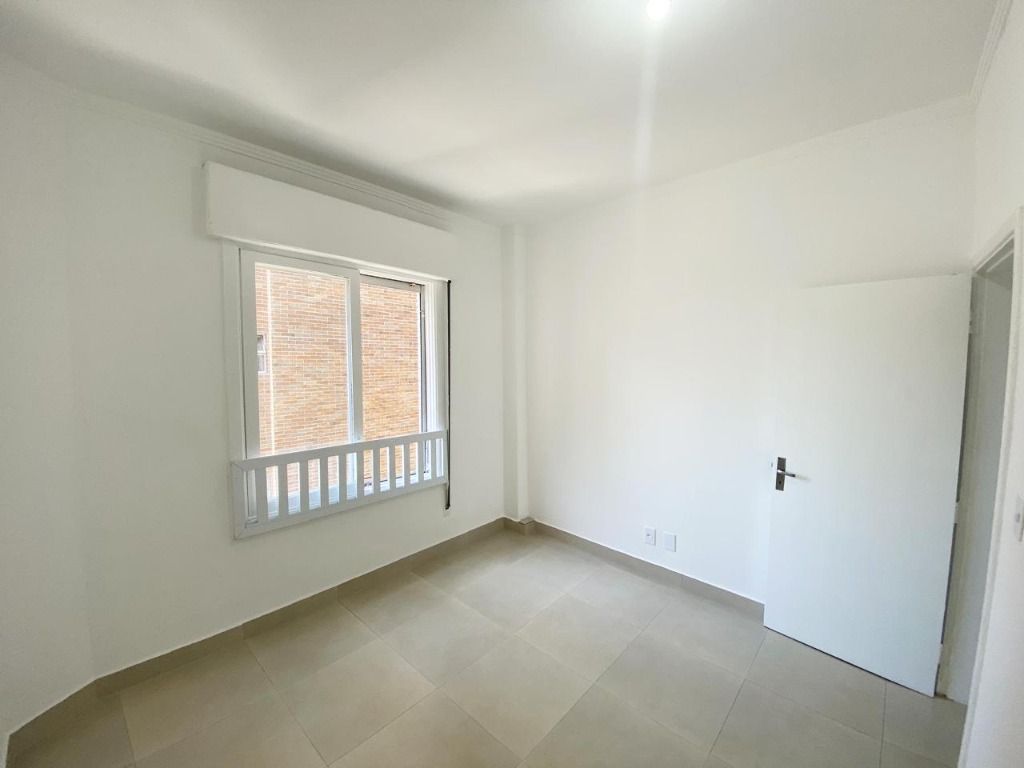 Apartamento à venda com 1 quarto, 50m² - Foto 9