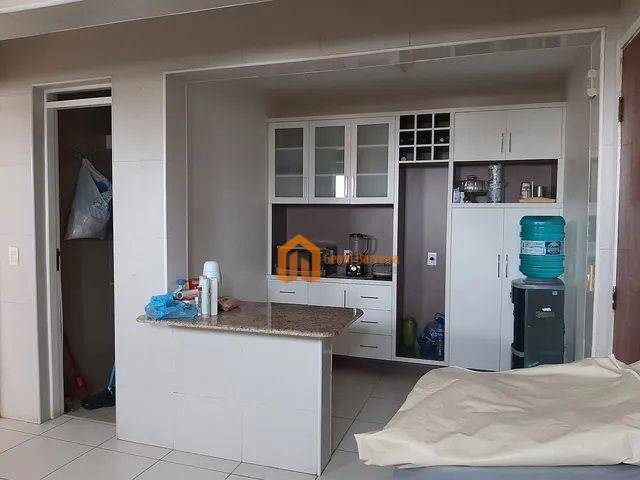 Apartamento à venda com 3 quartos, 141m² - Foto 5