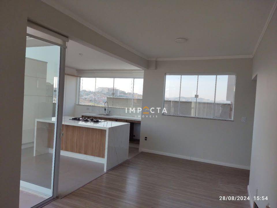 Cobertura à venda com 3 quartos, 138m² - Foto 2