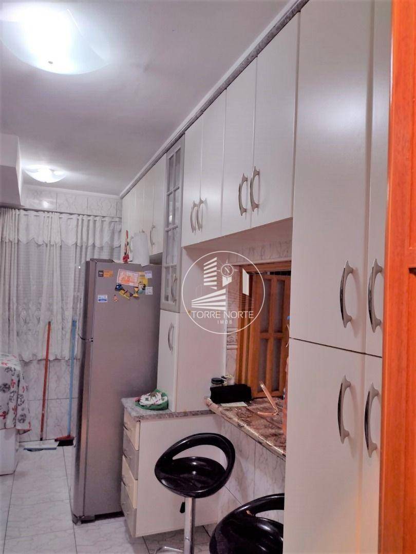 Apartamento à venda com 3 quartos, 96m² - Foto 3